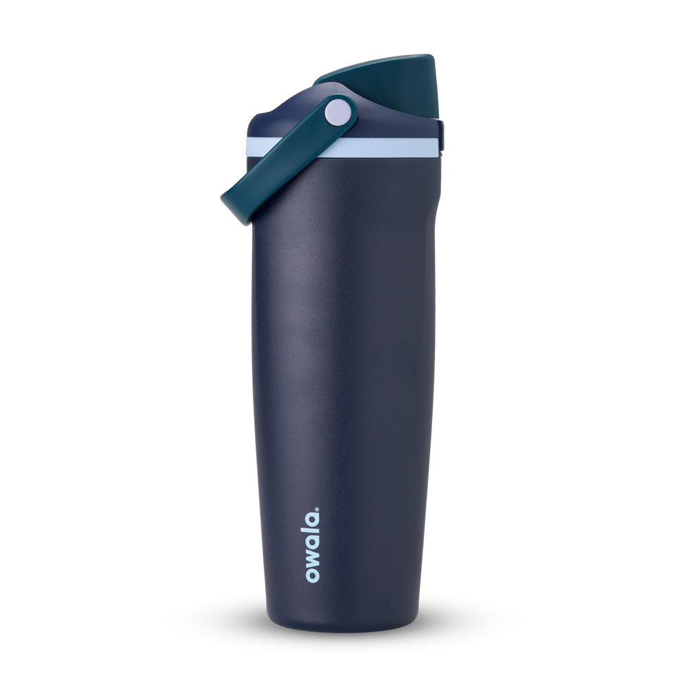 FreeSip Sway 32oz, deep navy blue tumbler with dark teal flip cap and pale blue carry loop