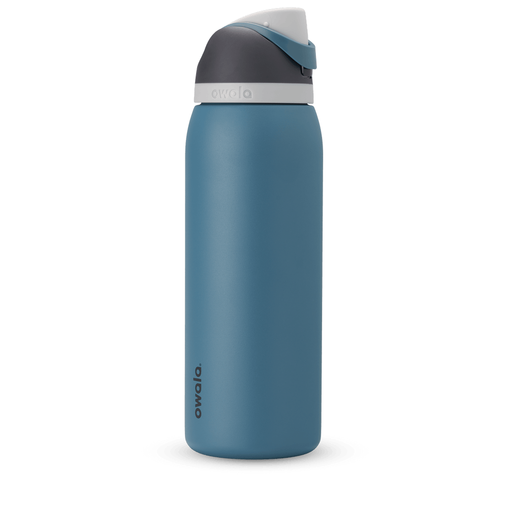 FreeSip 40oz water bottle
